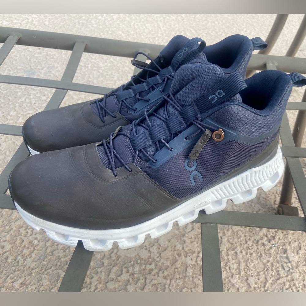 OnCloud Helion Mids in excellent cond.!